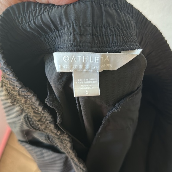 Athleta Textured Brooklyn jogger black size 6 - Picture 6 of 7